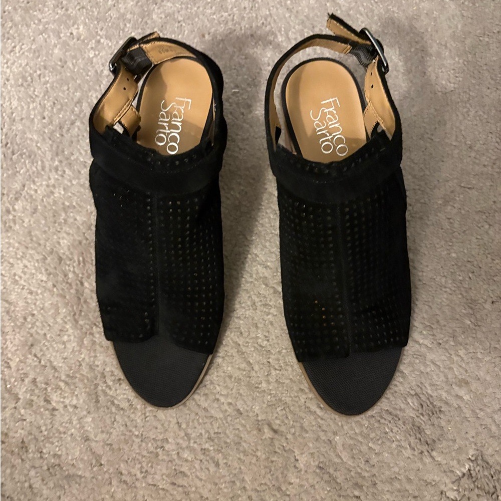 NWOT Franco Sarto Peep-Toe Sandals